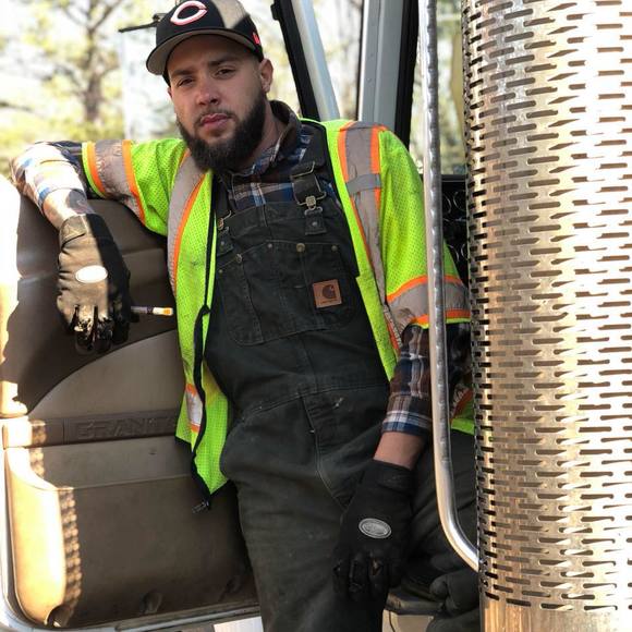 Meet your Posher, Alphonso - Picture 1 of 1